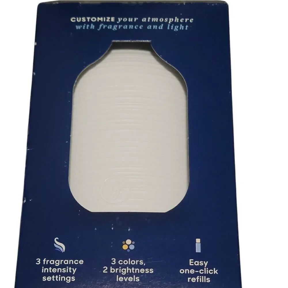 Glade customizable cool mist diffuser bundle - Picture 4 of 8